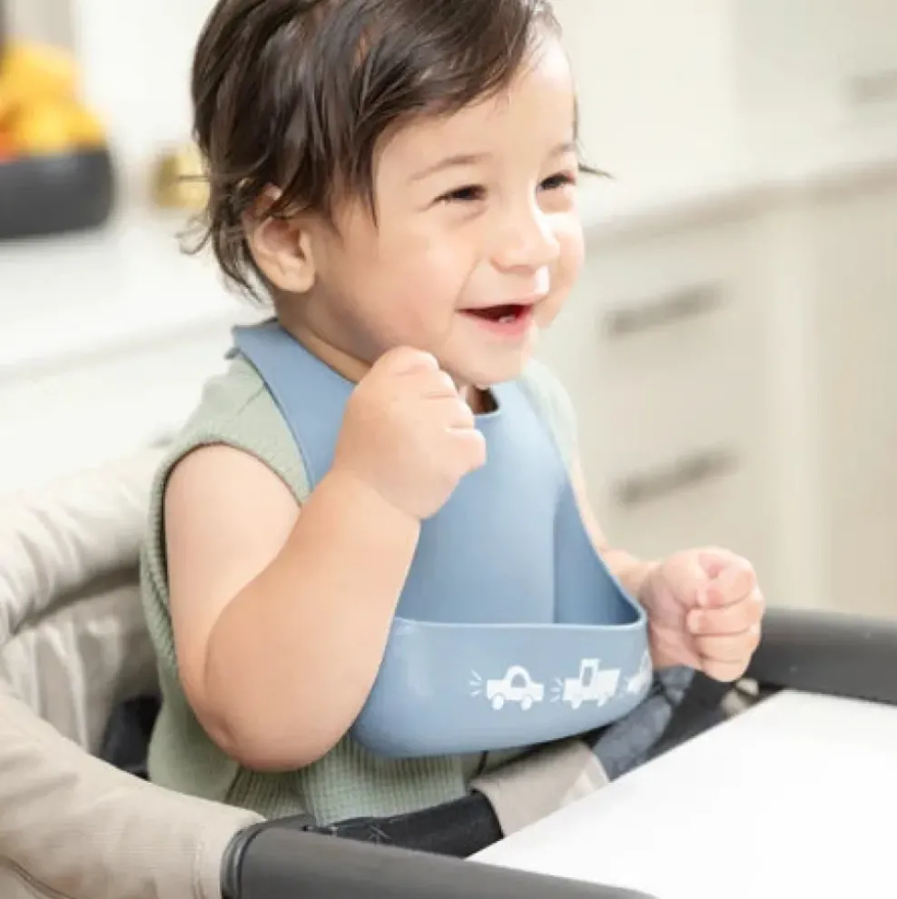Bella Tunno Little Bites Starter Bib: Traffic Jam Clearance