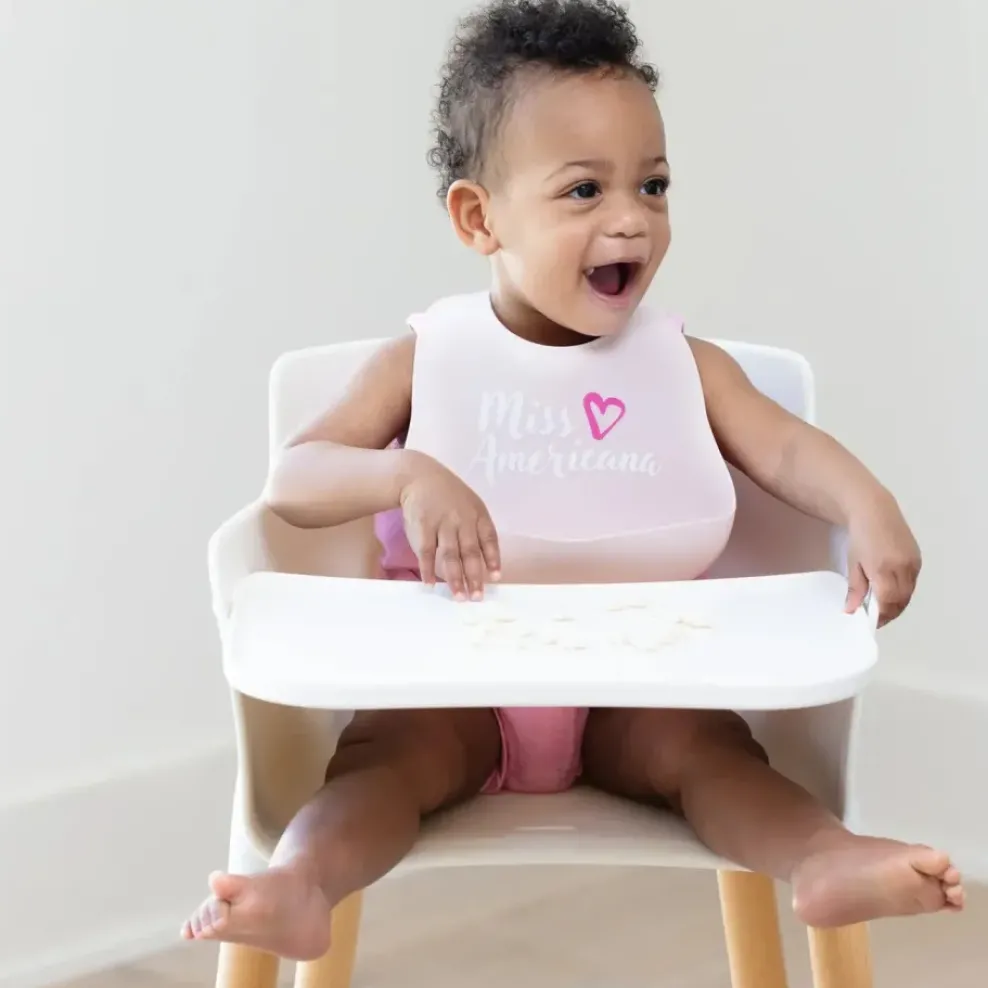 Bella Tunno Wonder Bib: Miss Americana Clearance