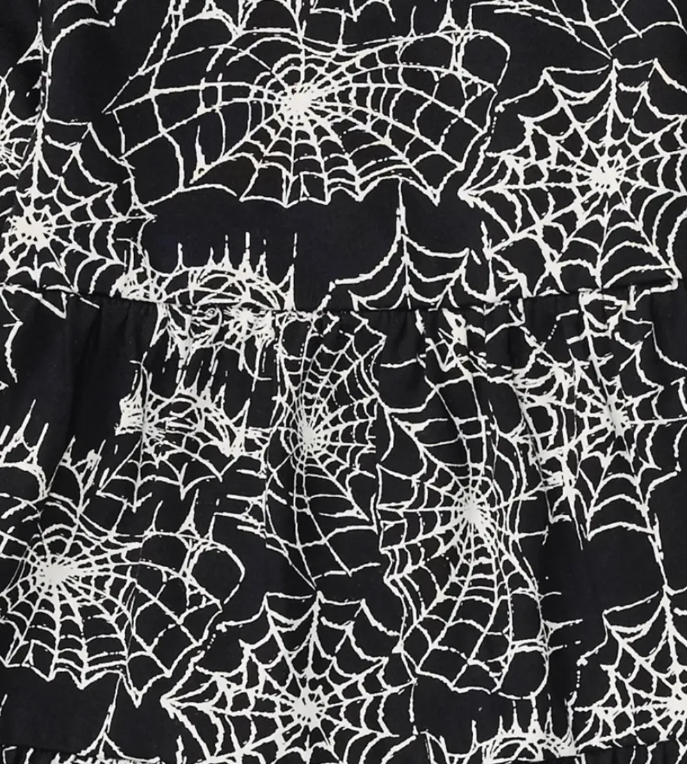 Burt's Bees Baby Burt's Bees Organic Baby Girl Spiderwebs Shirt and Pant Set New