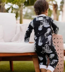 Burt's Bees Baby Burt's Bees Organic One-Piece Snug Fit Sleeper 2-Pack: I'm Jelly & Printed Tie Dye Hot