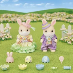 Epoch Calico Critters Easter Celebration Set Fashion