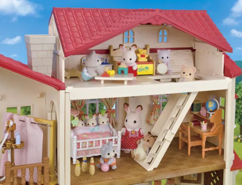 Epoch Calico Critters Red Roof Country Home Gift Set with Secret Attic Playroom Clearance