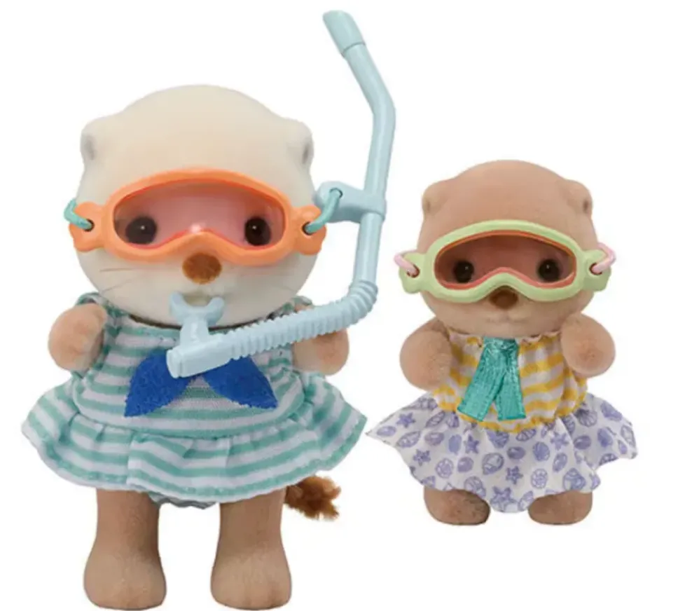 Epoch Calico Critters Sea Otter Sisters-Splashy Snorkel Set Hot