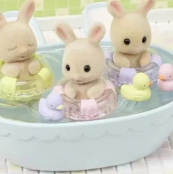 Epoch Calico Critters Triplets Bathtime Set New