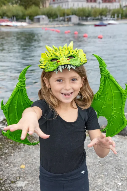 Creative Education of Canada Inc Great Pretenders Dragon Mask Green Online