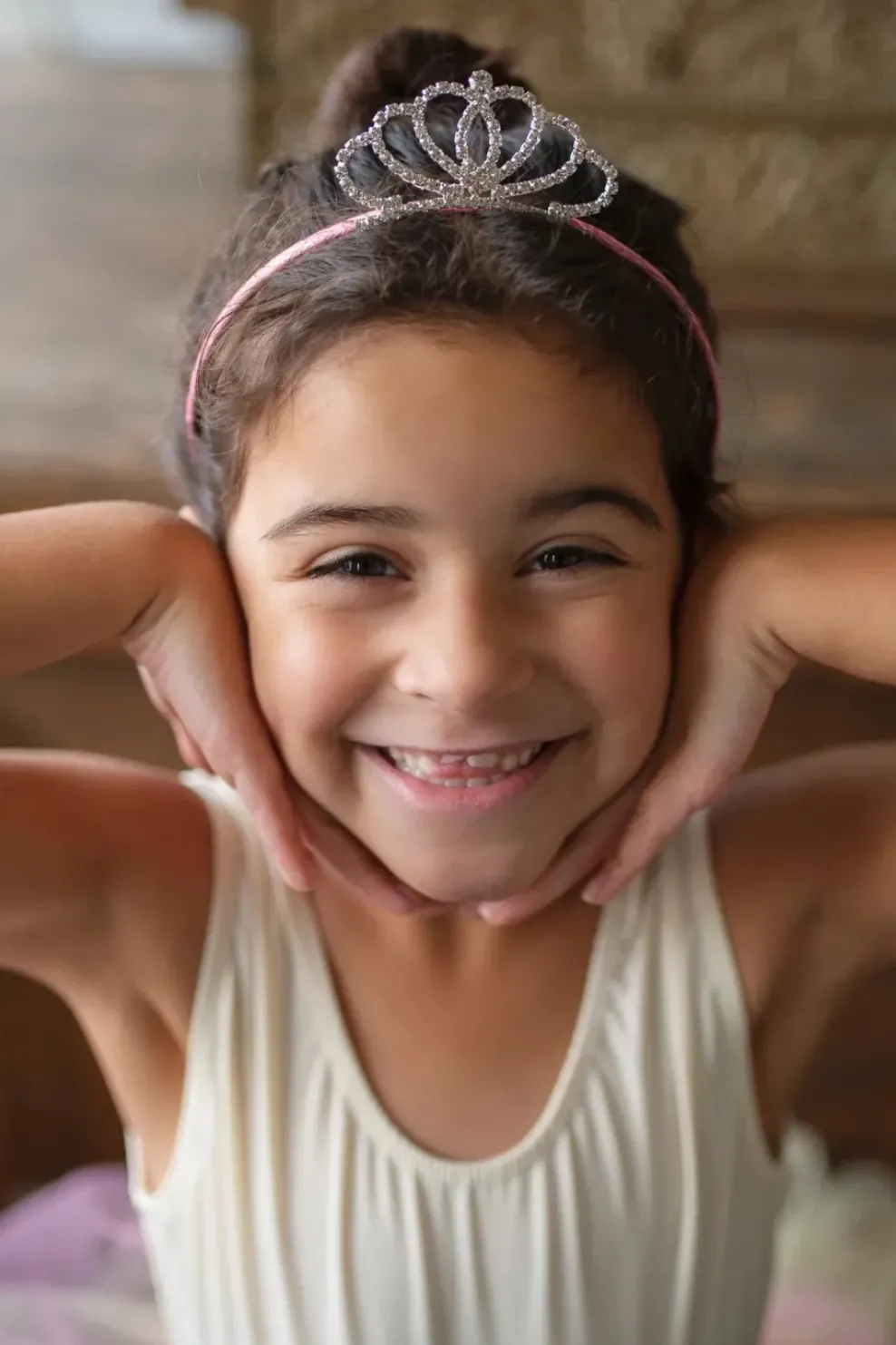 Creative Education of Canada Inc Great Pretenders Headband: Tiara Treat Clearance