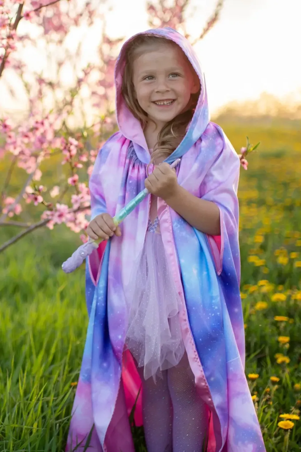 Creative Education of Canada Inc Great Pretenders Unicorn Galaxy Cloak Outlet
