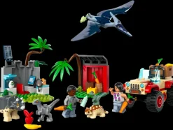 LEGO ® Jurassic Park Baby Dinosaur Rescue Center 76963 Clearance