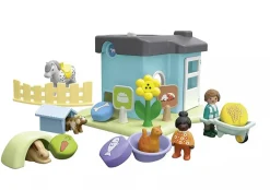 Playmobil Junior: Animal Home with Treat Dispenser 71690 Clearance