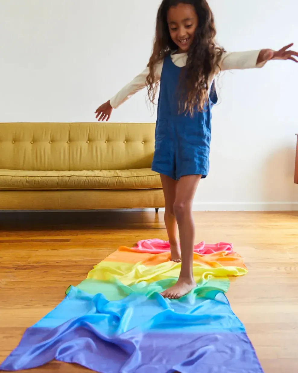 Sarah's Silks : Giant Play Silk Rainbow Hot